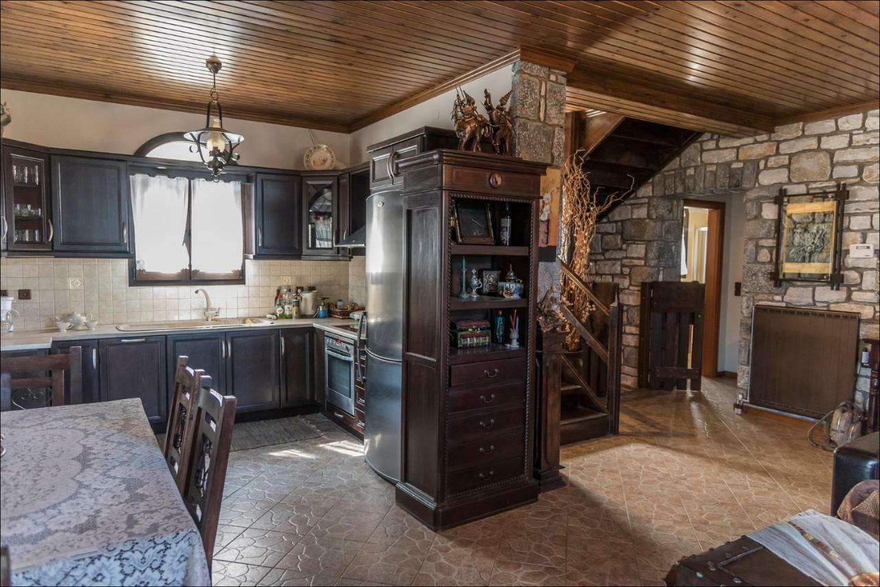 Villa Stone Mansion Anavryti, Αμα 20569 Mistrá Exterior foto