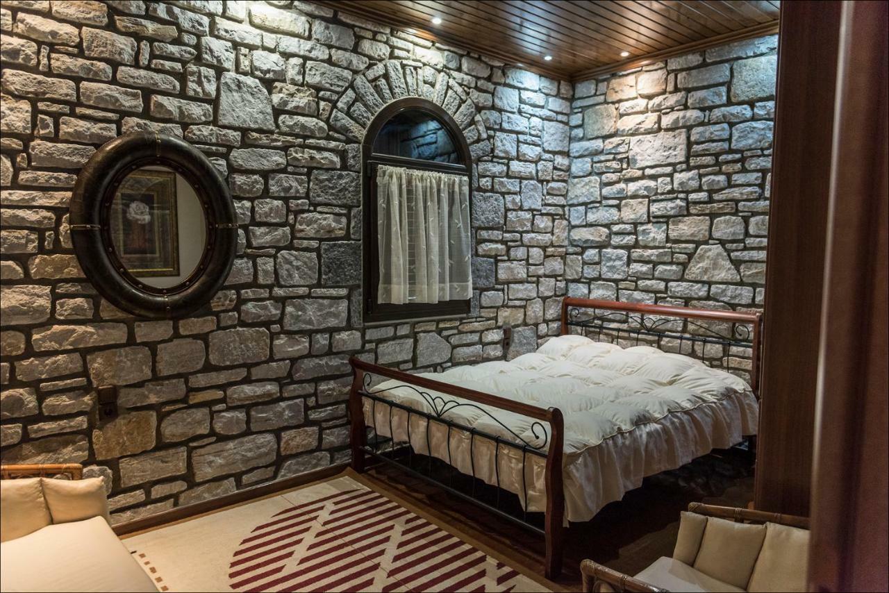 Villa Stone Mansion Anavryti, Αμα 20569 Mistrá Exterior foto