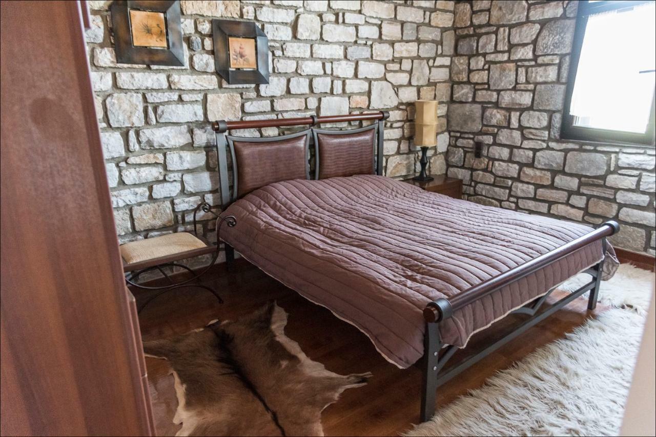 Villa Stone Mansion Anavryti, Αμα 20569 Mistrá Exterior foto